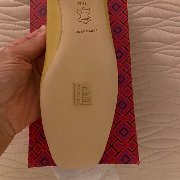 NWT in Box Tory Burch Georgia Flats - Picture 4 of 5